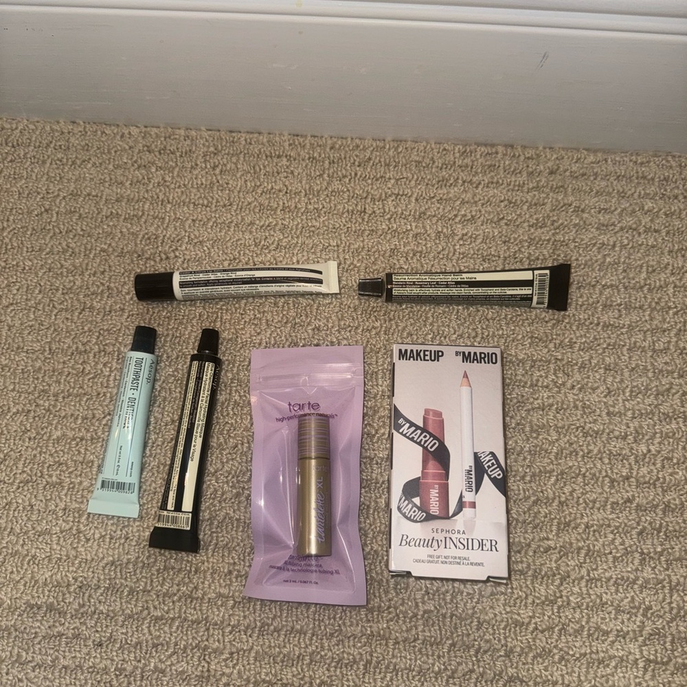 NEW! Makeup/Travel sized bundle